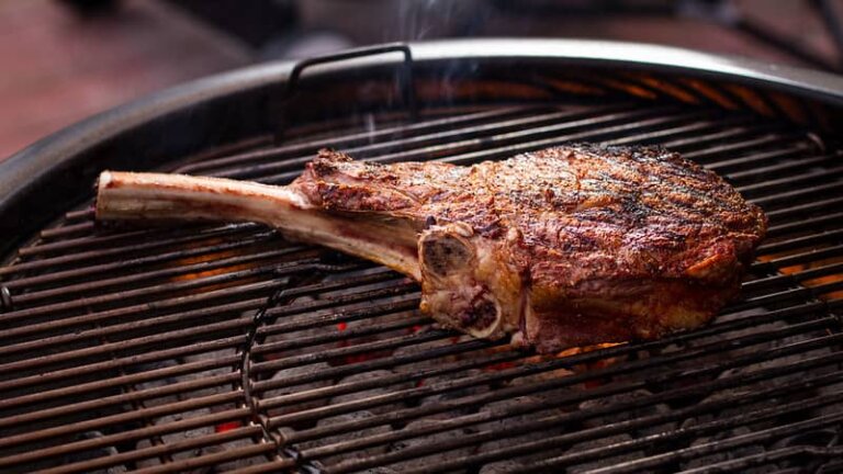 How To Smoke A Tomahawk Steak 